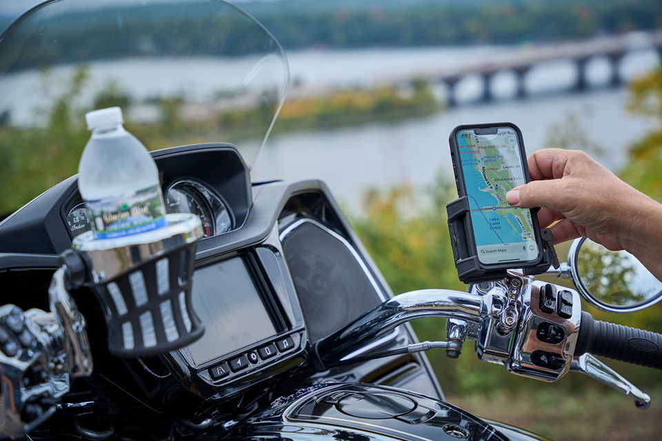 Mount - Drink Holder - Passenger Chrome/Black