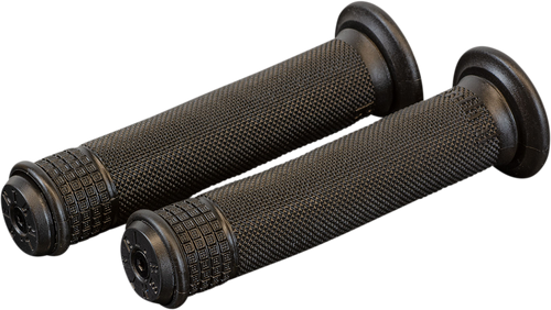 Ultra Tacky™ Grips