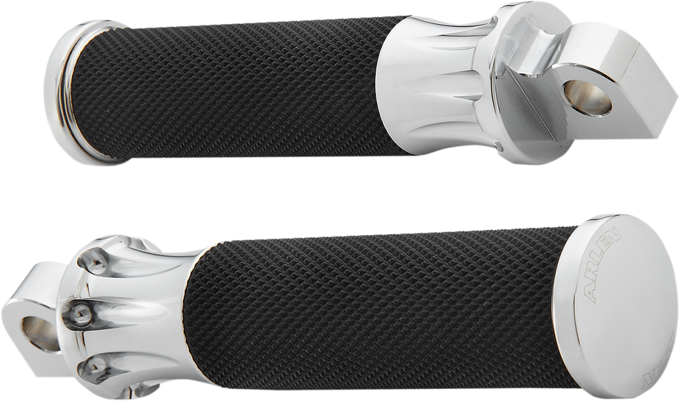 Footpegs - Deep Cut - Chrome - Lutzka's Garage