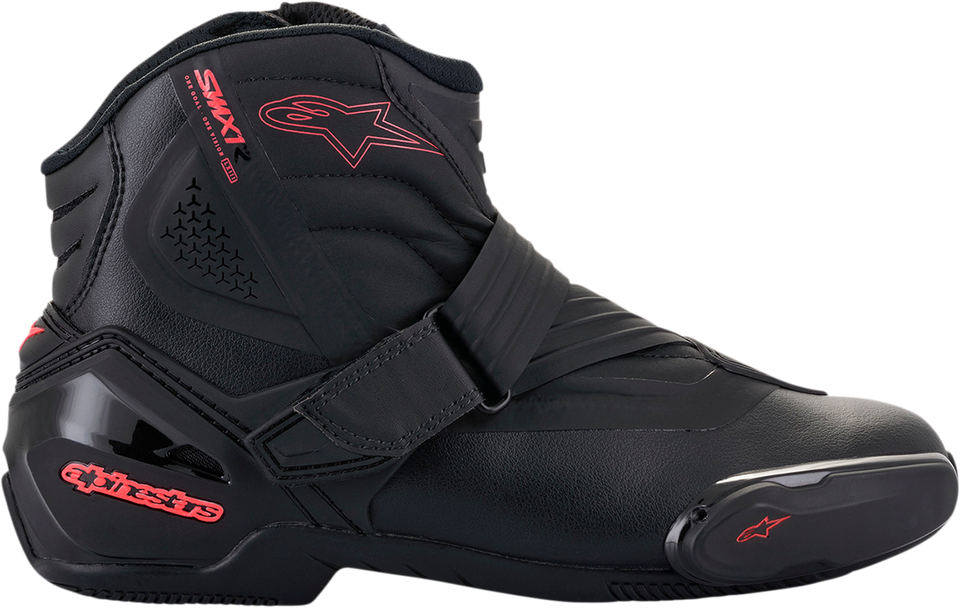 Stella SMX-1R V2 Boots - Black/Pink - US 5 / EU 36 - Lutzka's Garage