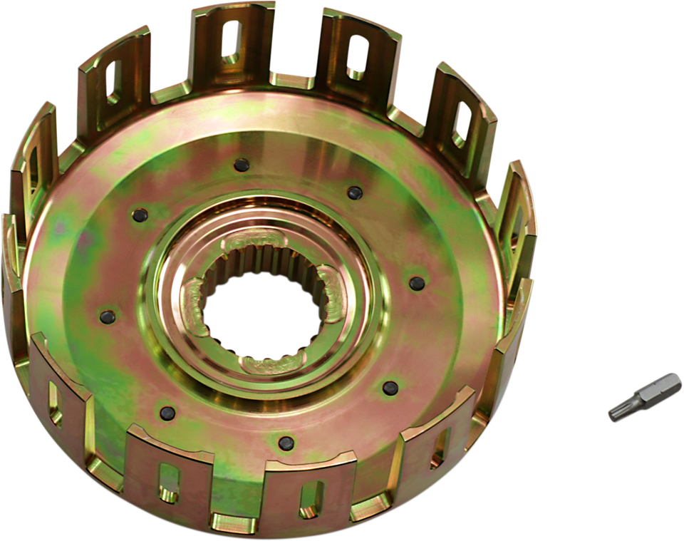 Momentum Clutch Basket