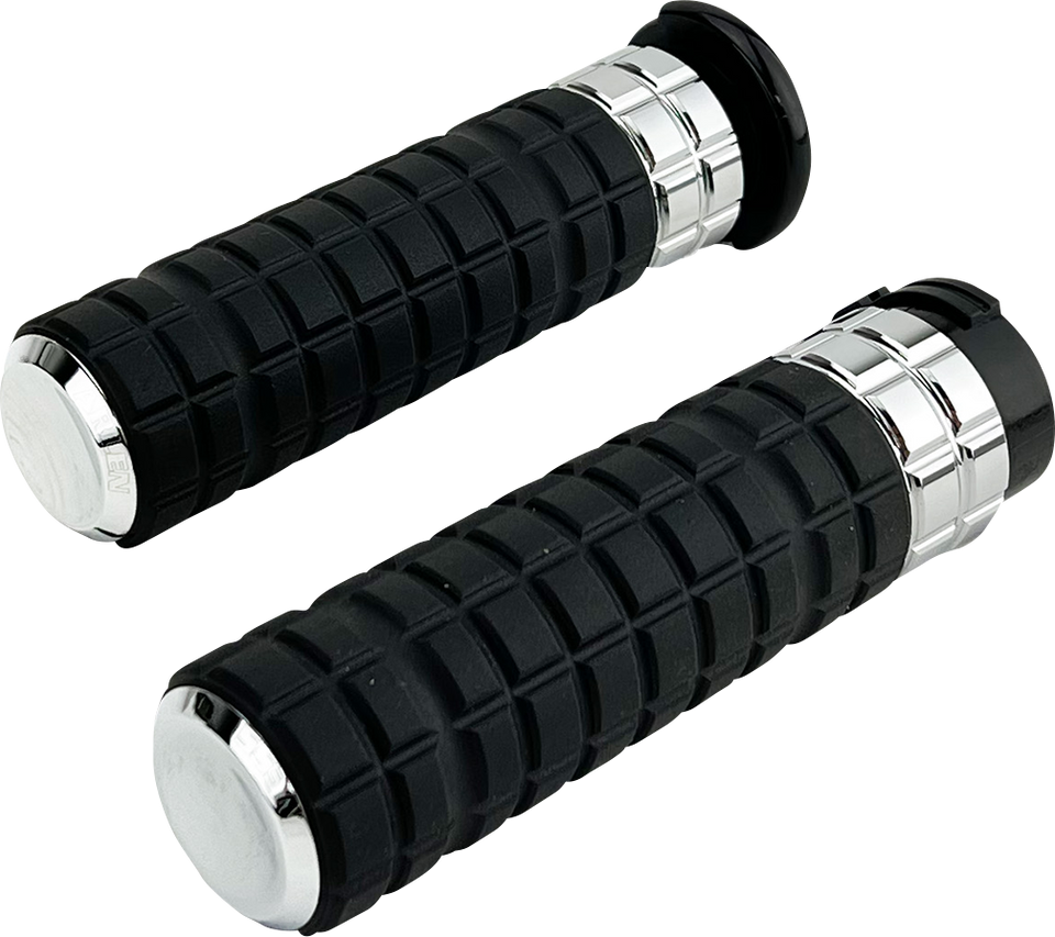 Grips - Speedliner - Cable - Chrome - Lutzka's Garage