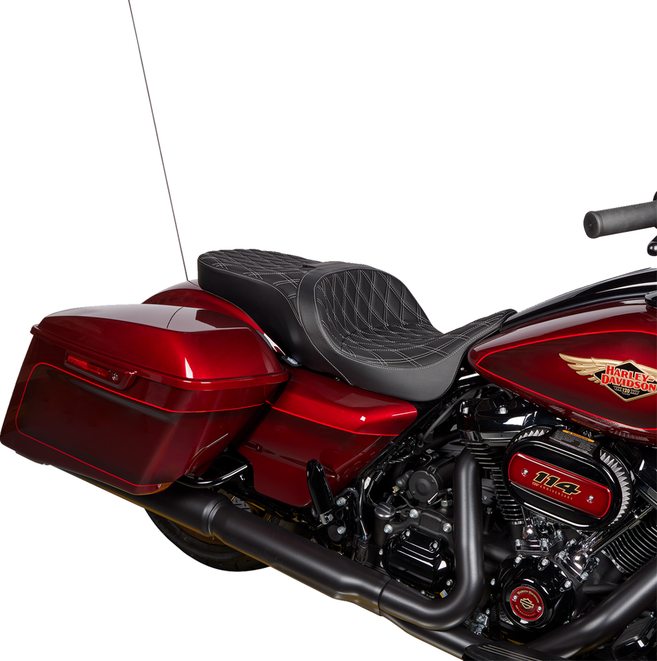 Freedom Seat - Vinyl - Double Diamond Silver Stitch - FLH 09-23