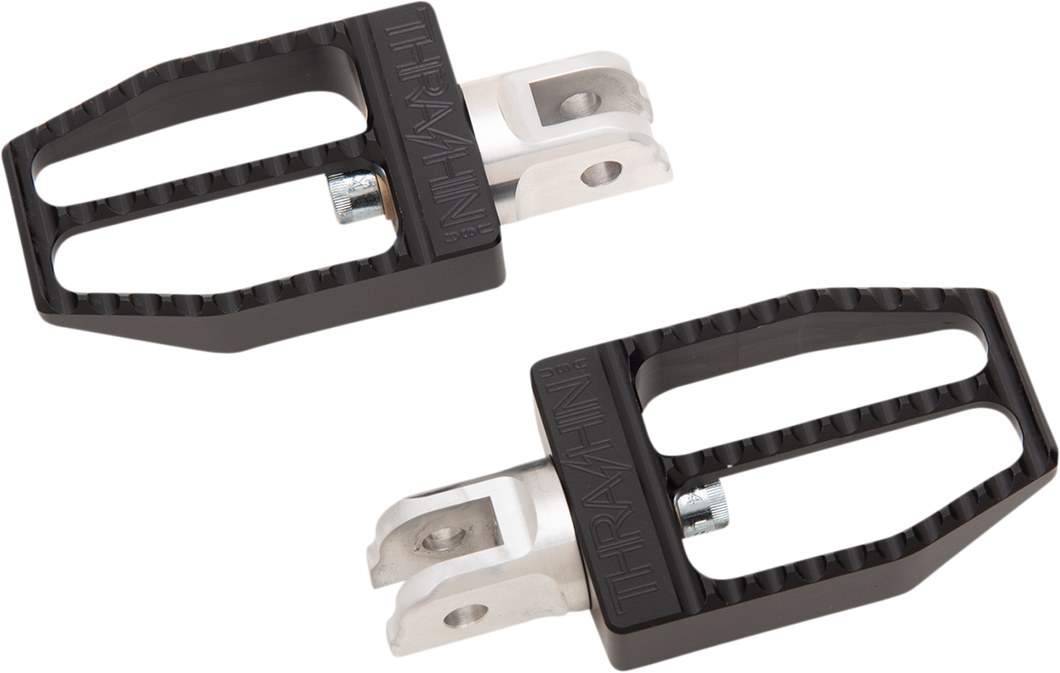 Front Militant Footpegs - Black - Softail - Lutzka's Garage