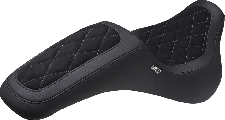 Signature Series Fastback™ - Vinyl/Alcantara® - Diamond Stitch w/ Gun Metal Thread - FX 18-23