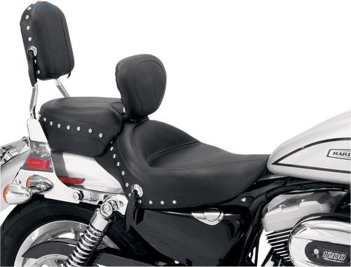 Wide Rear Seat - Studded - XL 04-21