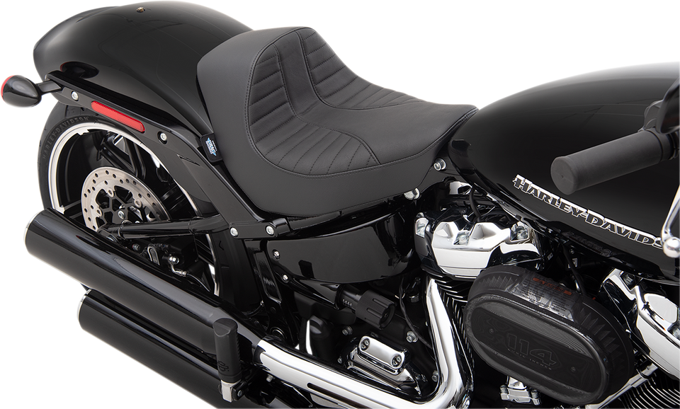 EZ-Solo Seat - Scorpion Stitch - Vinyl - FXBR/S 18-22
