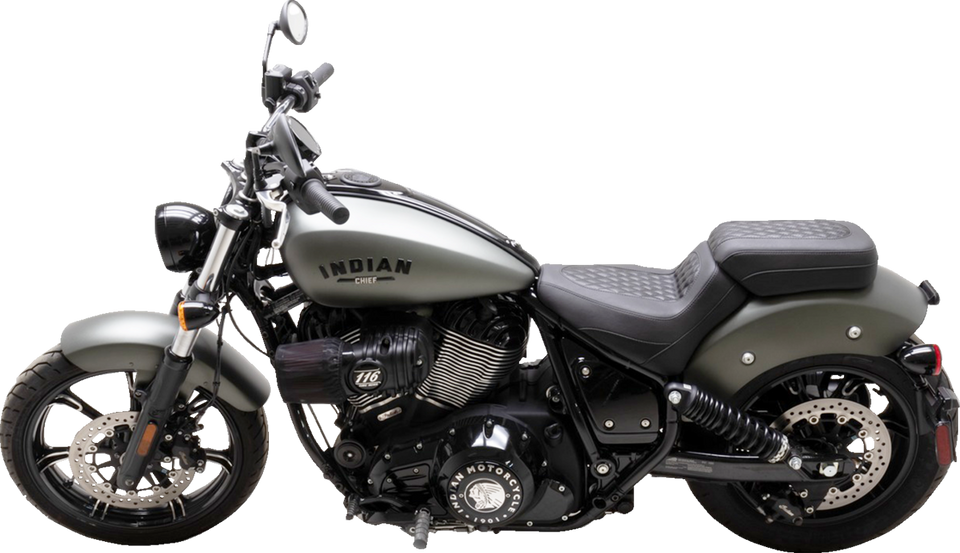 Squareback Seat - Passenger - Black - Diamond Stitch - Chief 22-23 - Lutzka's Garage