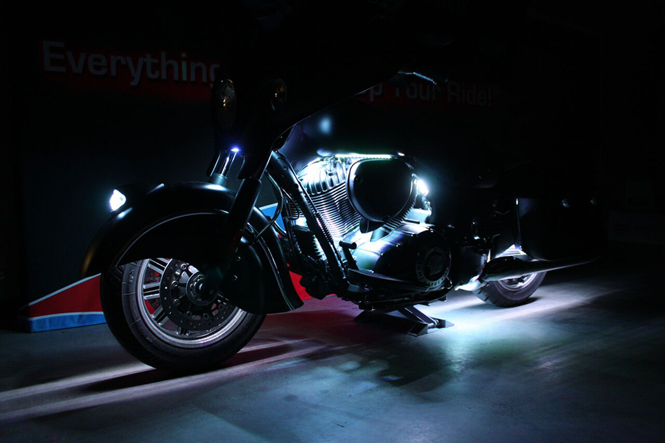 Wheel Light - Indian - White - Lutzka's Garage