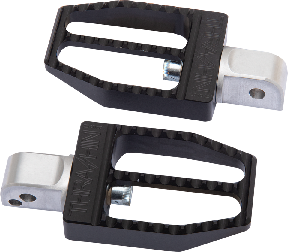 Rear Militant Footpegs - Black - Softail - Lutzka's Garage