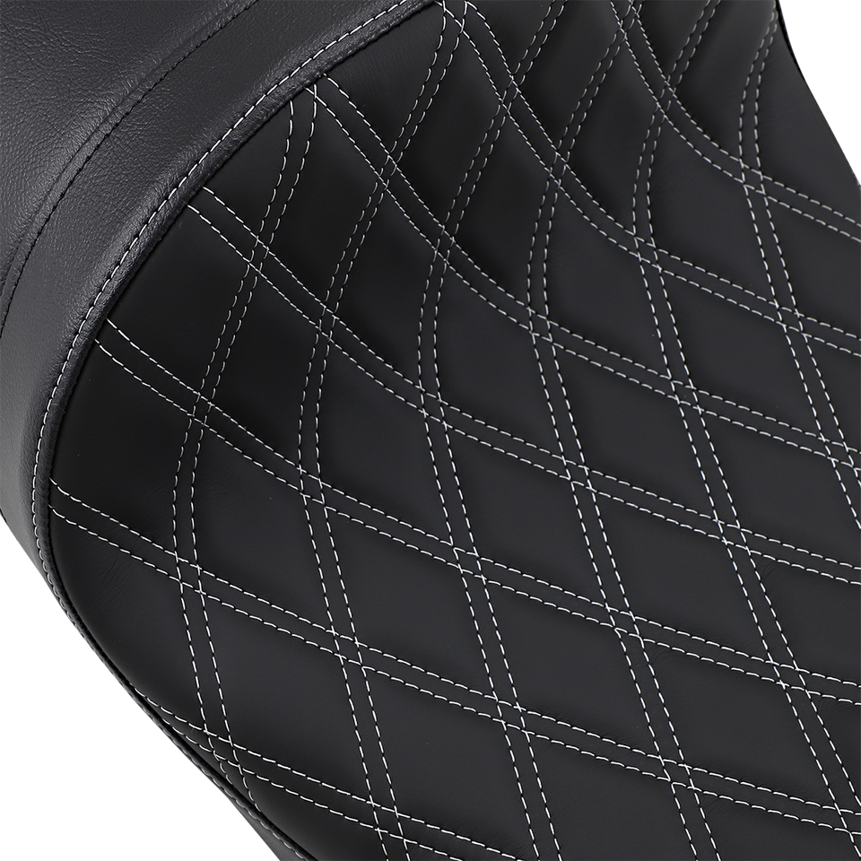 Forward Low Solo Seat - Diamond - Silver Stitched - FL 08-22