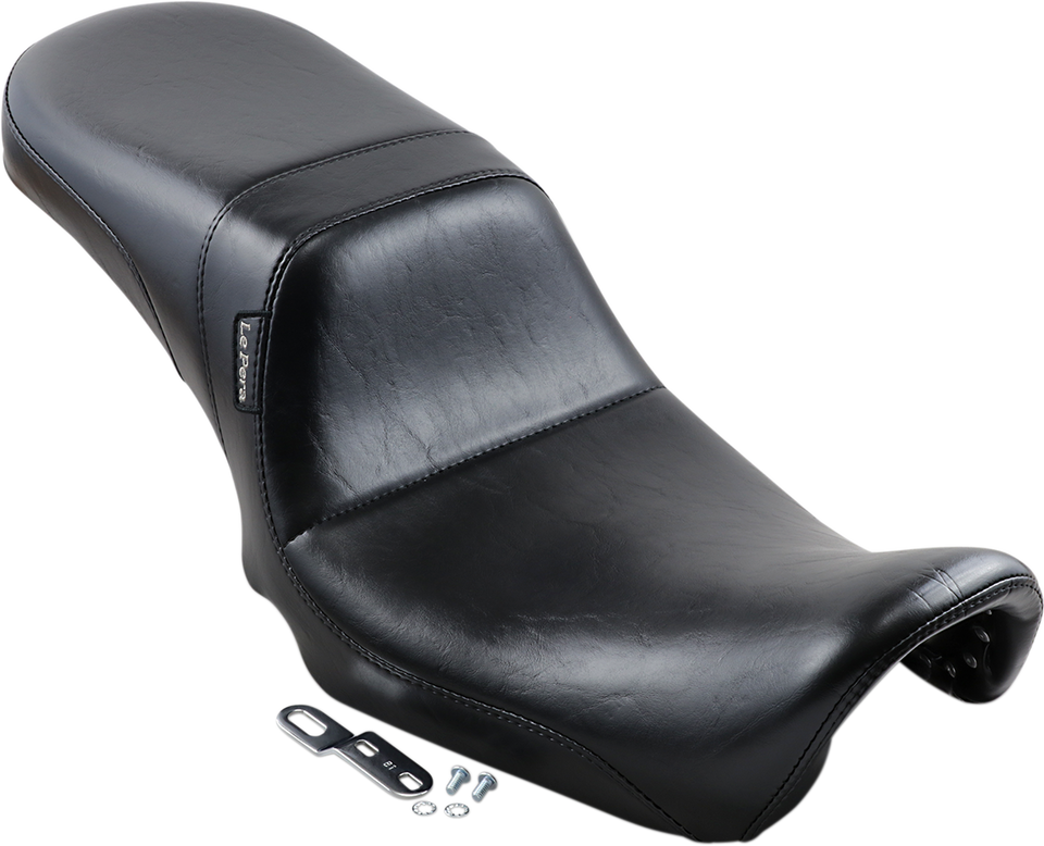Daytona 2Up Seat - Dyna 06-16