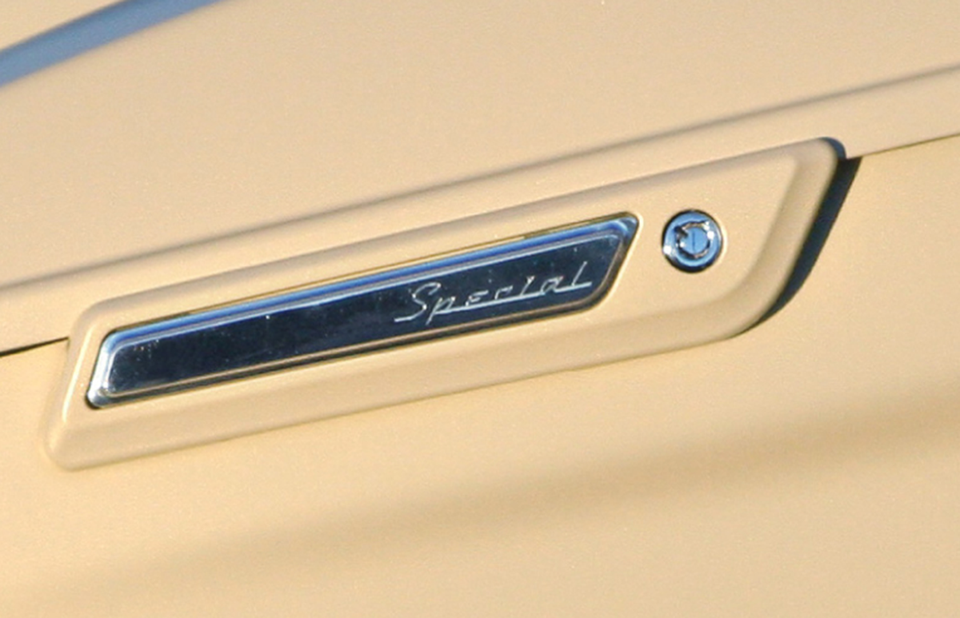 Saddlebag Hinge Inserts - Latch - C FL14-19